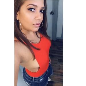 Meet your Posher, Yris